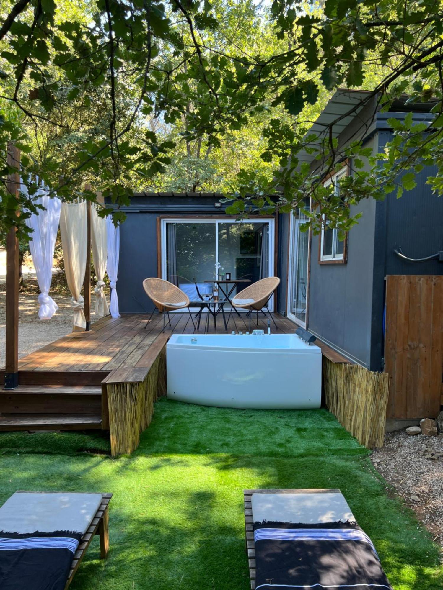 Superbe Cabane Jacuzzi Jardin Clim Wifi Parking Meyreuil Extérieur photo